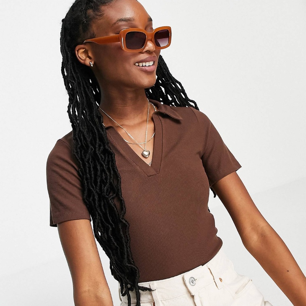 Polo collar top